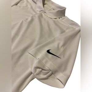 NWOT Men’s Nike Dri-Fit Golf Polo